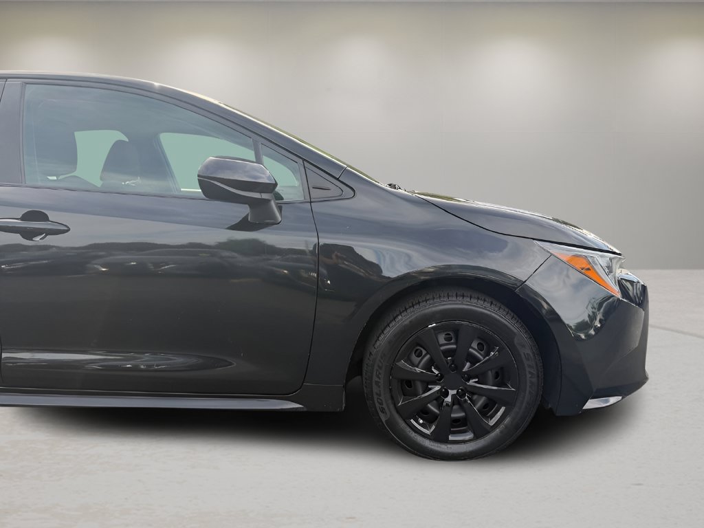 Used 2021 Toyota Corolla LE FWD image 21