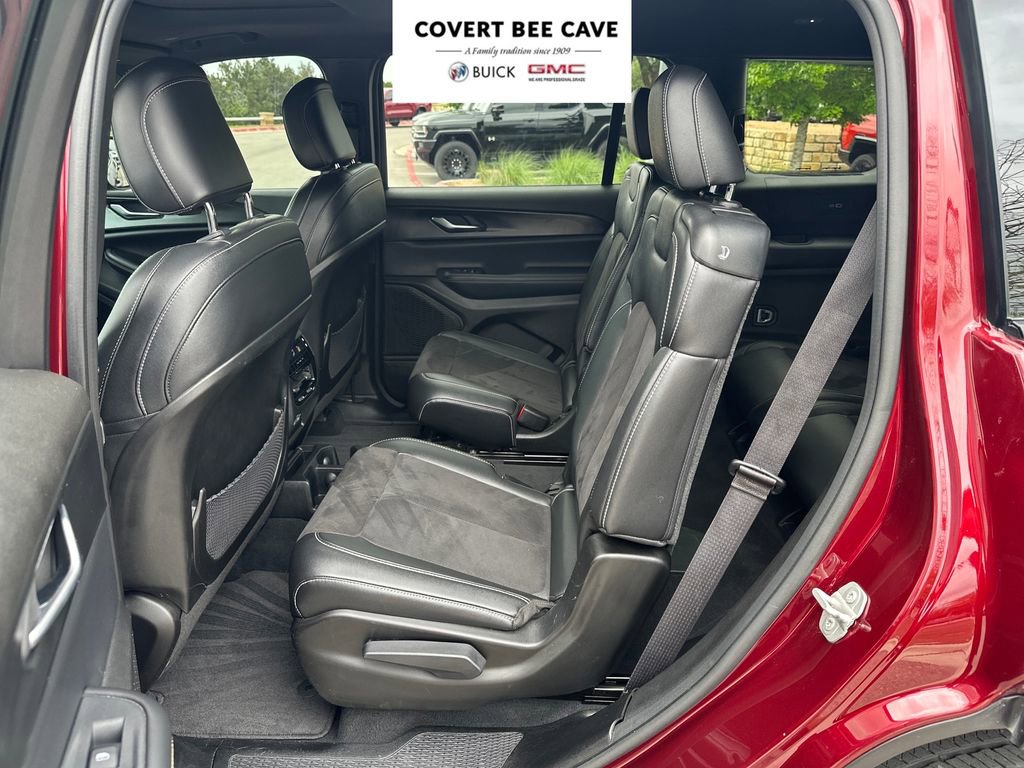 Used 2023 Jeep Grand Cherokee L Altitude image 26