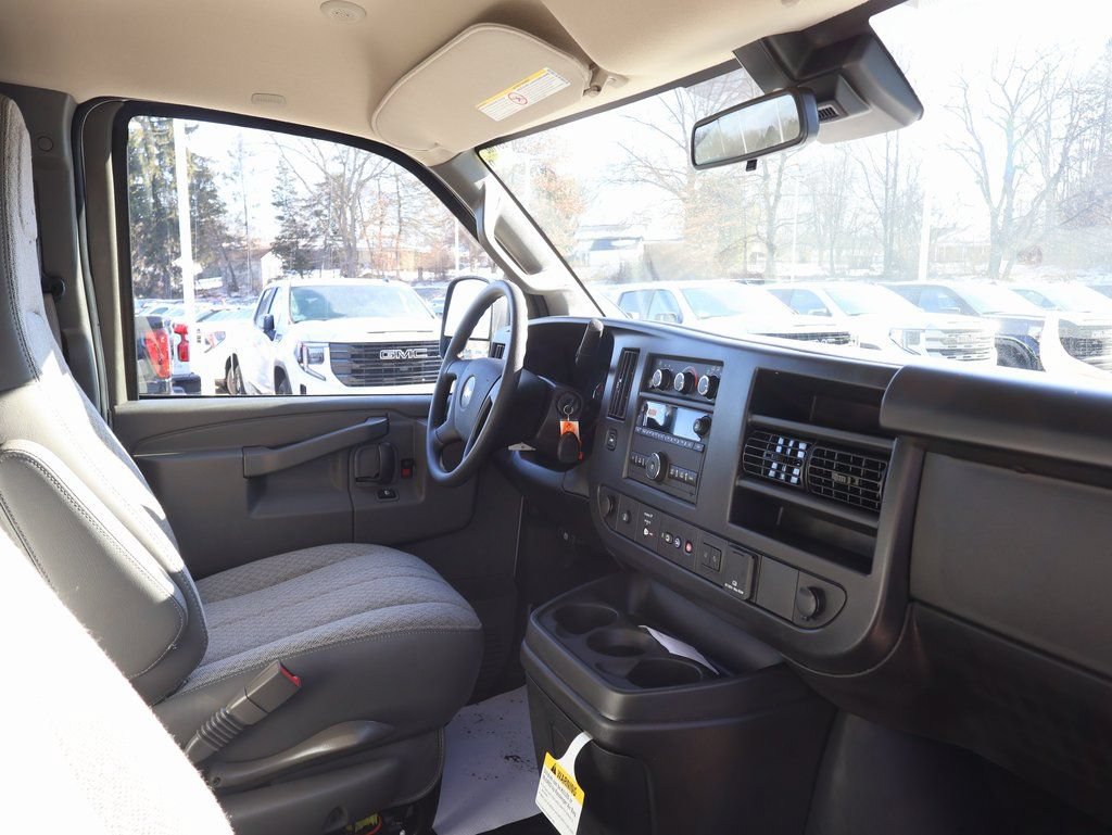New 2025 Chevrolet Express 2500 w/ Driver Convenience Package RWD image 26