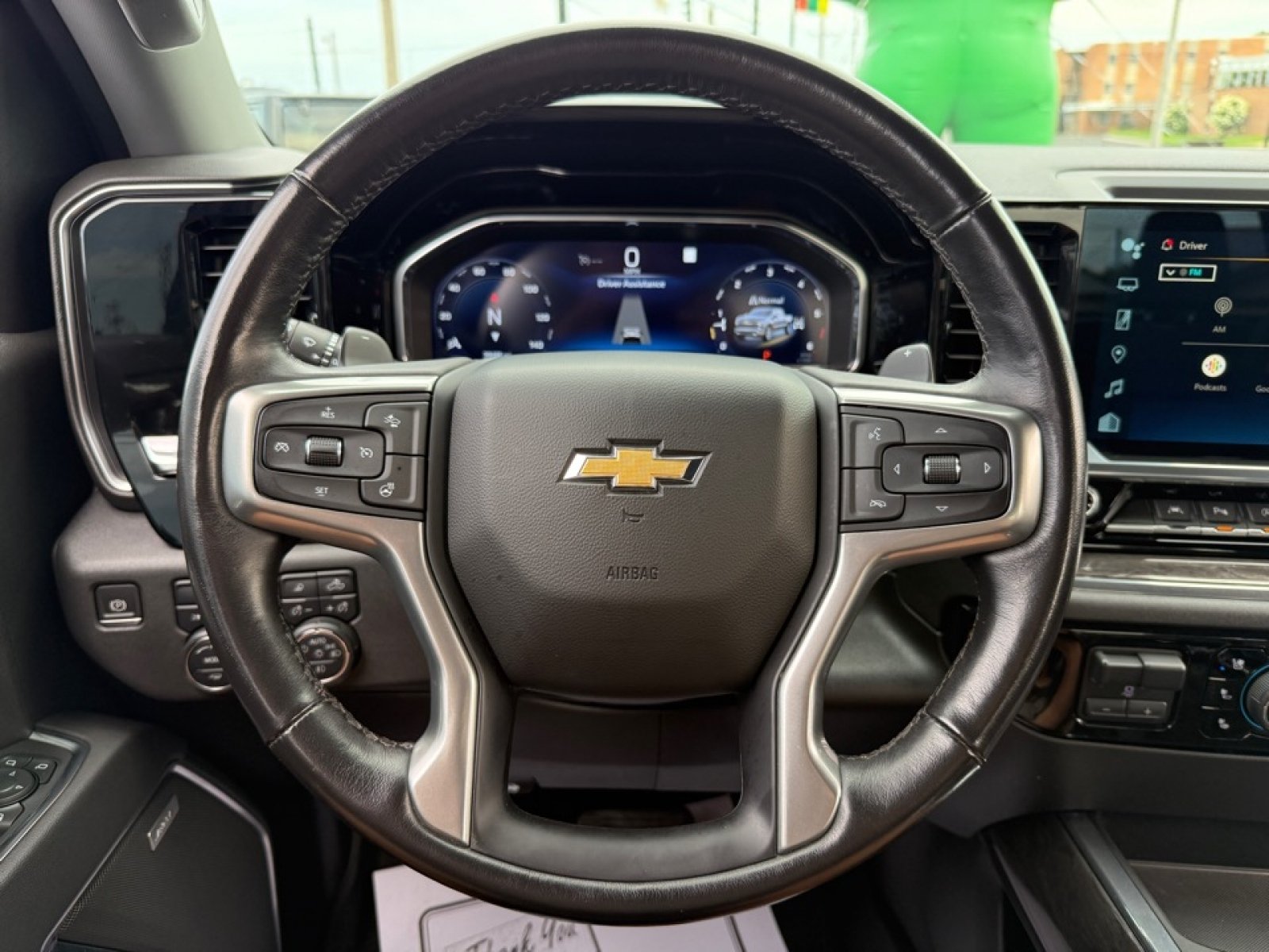 Used 2022 Chevrolet Silverado 1500 LTZ AWD/4WD image 19