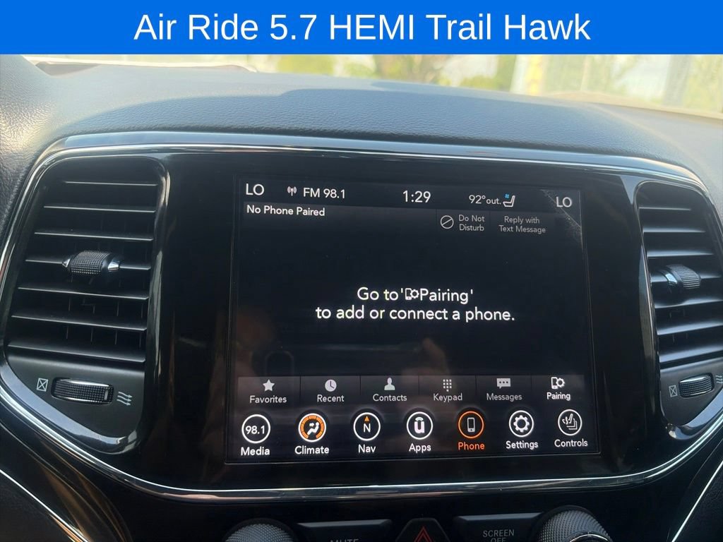 Used 2021 Jeep Grand Cherokee Trailhawk w/ Premium Lighting Group AWD/4WD image 45