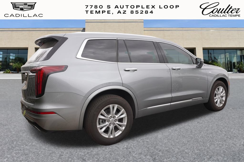 Certified 2025 Cadillac XT6 Luxury FWD image 5