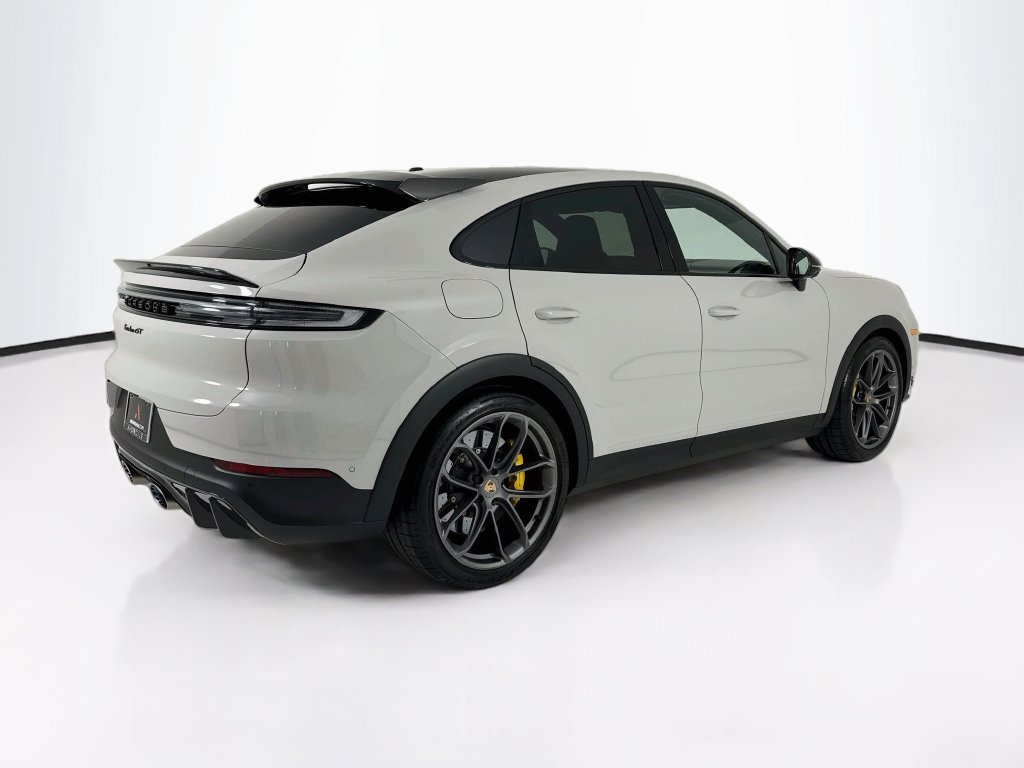 New 2026 Porsche Cayenne Turbo GT AWD/4WD image 9
