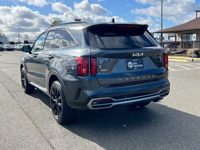 Certified 2022 Kia Sorento SX image 11