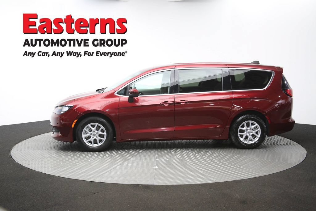 Used 2023 Chrysler Voyager LX FWD image 59