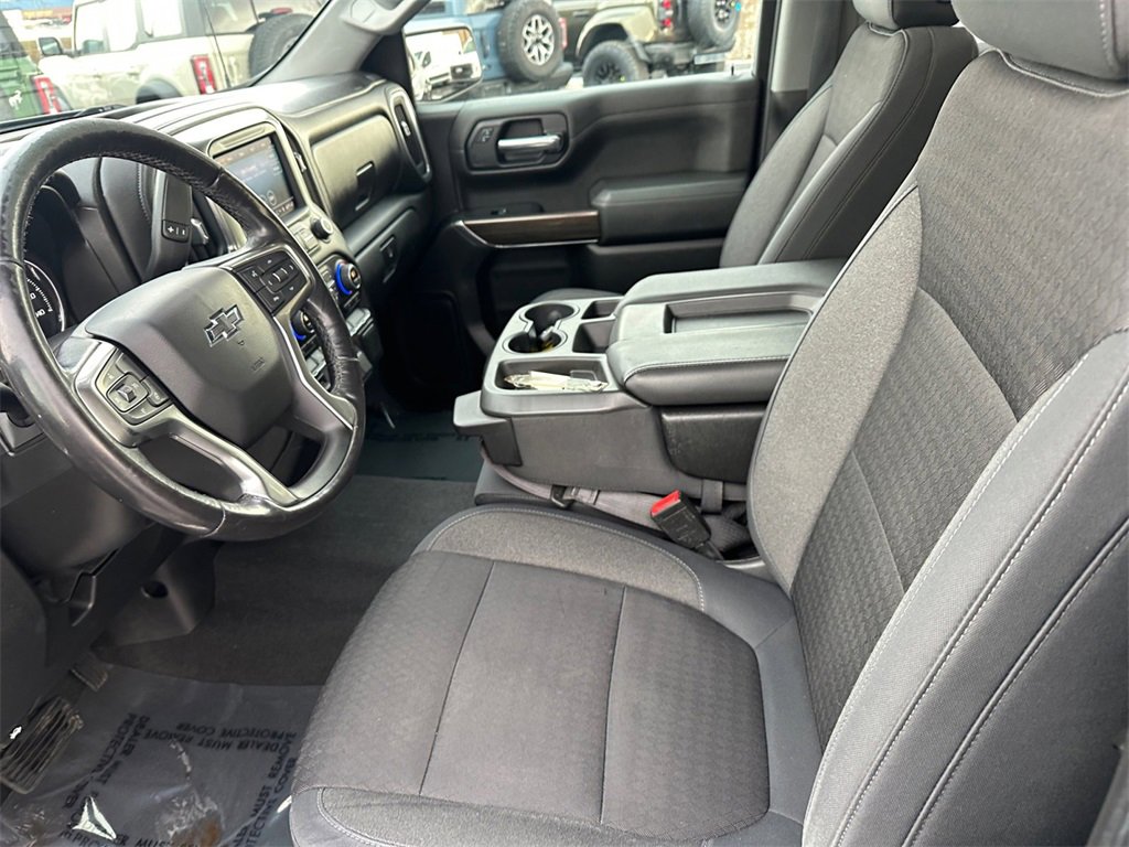 Used 2019 Chevrolet Silverado 1500 RST w/ All-Star Edition image 17
