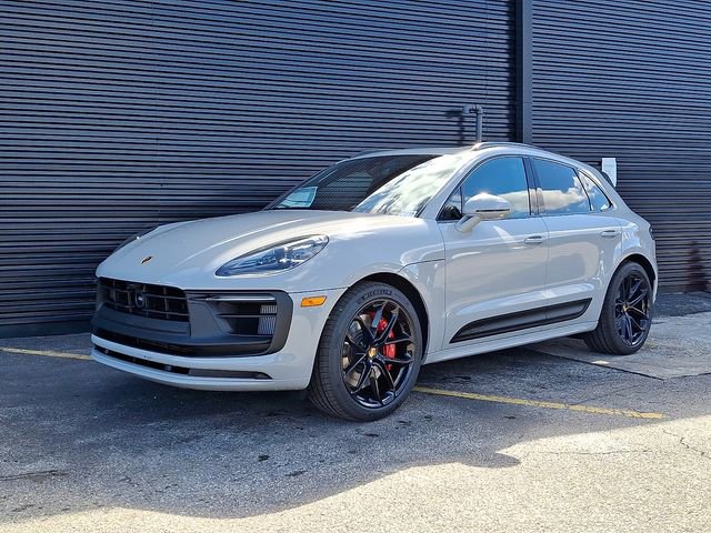 New 2026 Porsche Macan GTS