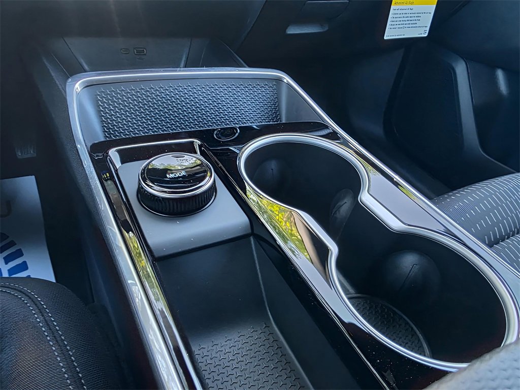 New 2026 Chevrolet Equinox LT w/ Safety and Technology Package image 24