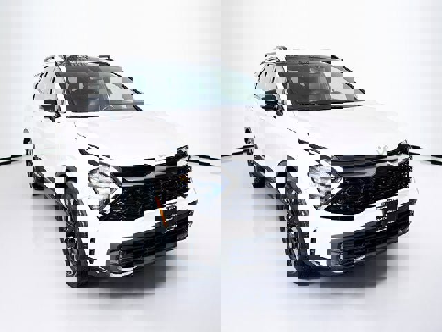 Used 2023 Kia Sportage X-Line w/ X-Line Premium Package image 3