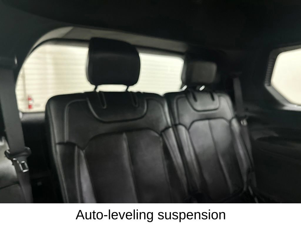 Used 2023 Jeep Grand Cherokee L Overland w/ Luxury Tech Group IV AWD/4WD image 27