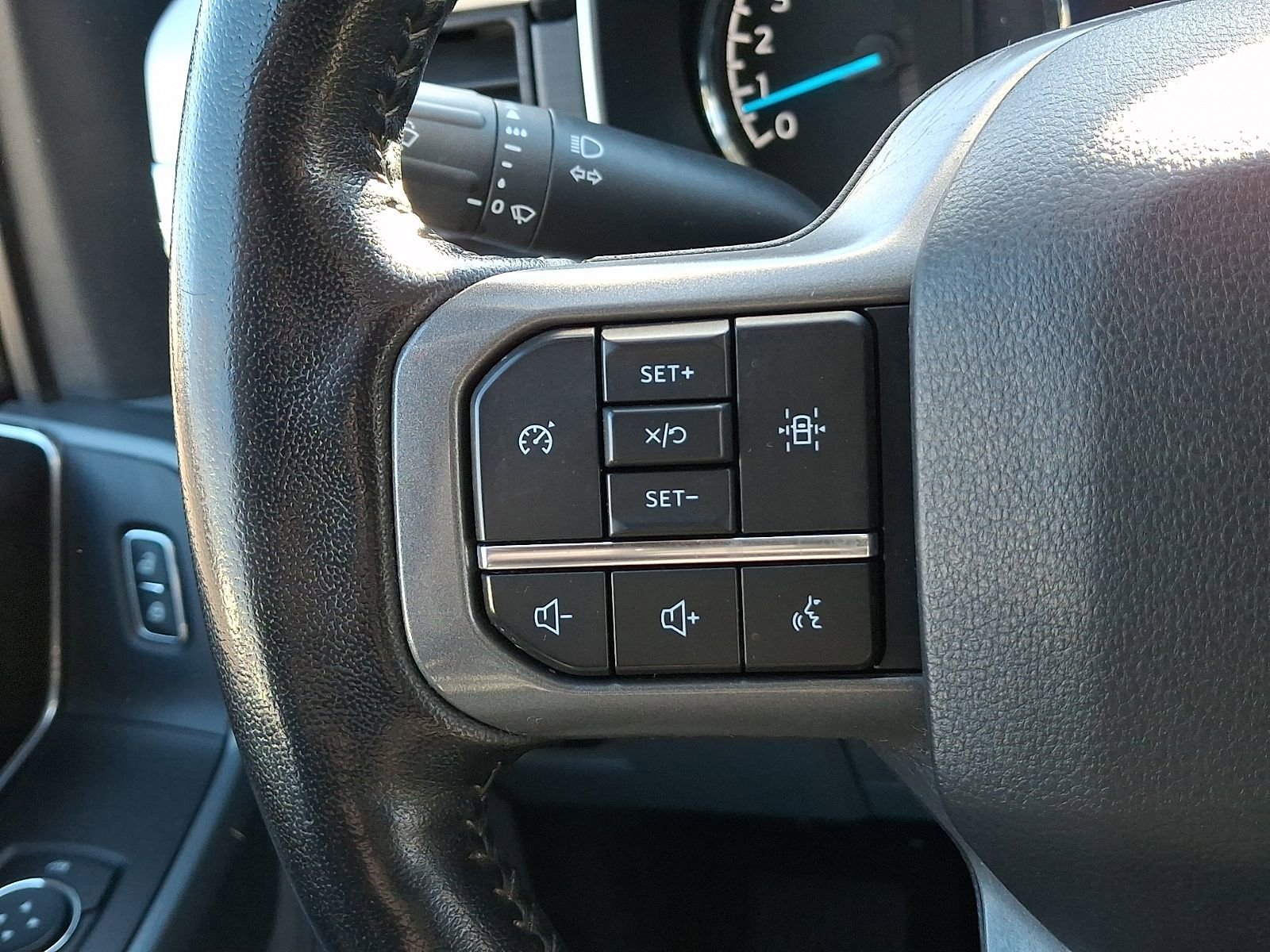 Used 2022 Ford F150 XLT w/ Equipment Group 302A High image 21