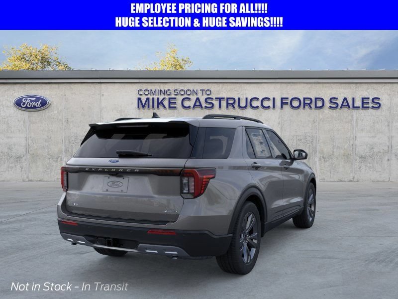 New 2026 Ford Explorer Active AWD/4WD image 8