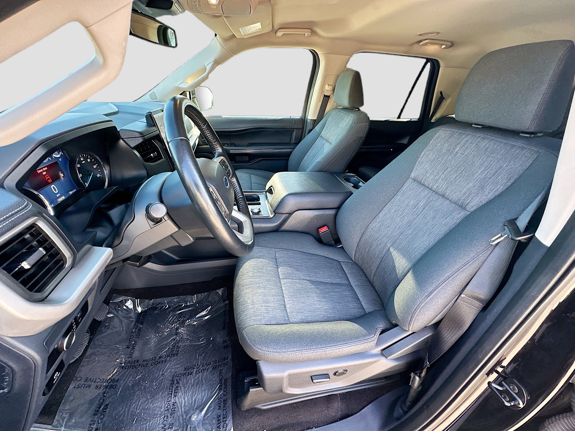 Used 2022 Ford Expedition XLT image 20