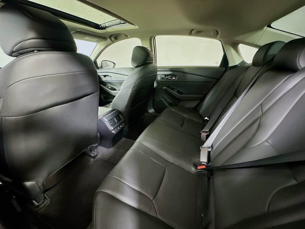 Used 2023 Honda Accord Touring image 13
