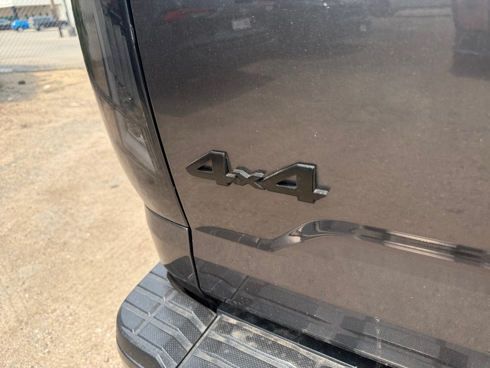 Used 2021 Toyota Tundra Platinum AWD/4WD image 24