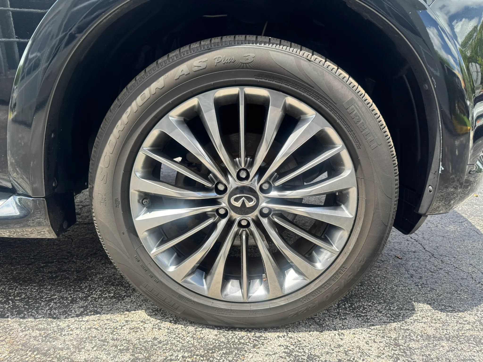 Used 2018 INFINITI QX80 4WD image 15