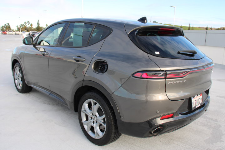 Used 2024 Dodge Hornet R/T Plus w/ Tech Pack Plus w/o Parking image 5