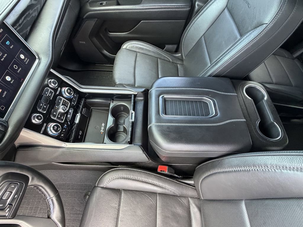 Certified 2023 GMC Yukon Denali w/ LPO, Floor Liner Package AWD/4WD image 19