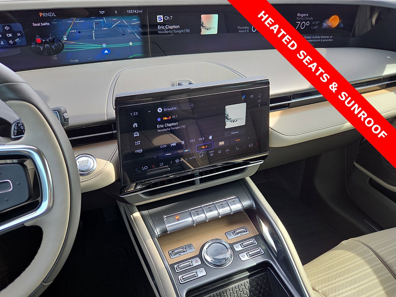 Used 2025 Lincoln Nautilus Reserve image 17