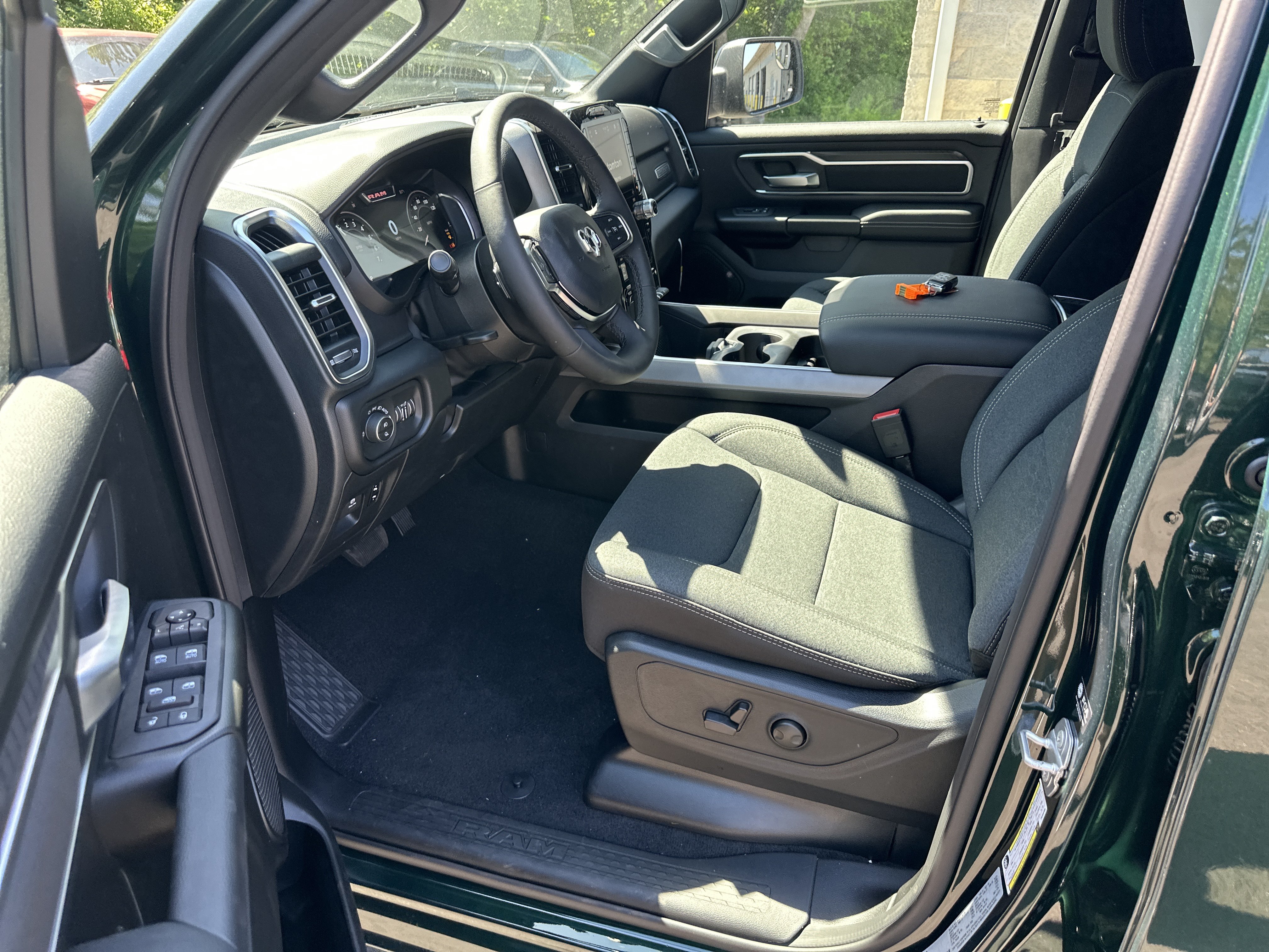 New 2026 RAM 1500 Big Horn AWD/4WD image 26