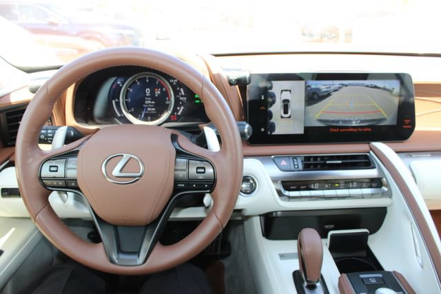 Certified 2026 Lexus LC 500 Convertible RWD image 14