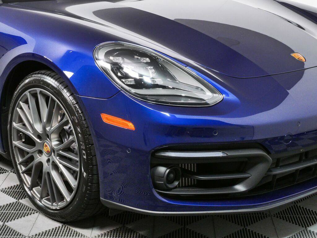 Certified 2023 Porsche Panamera Platinum Edition RWD image 39