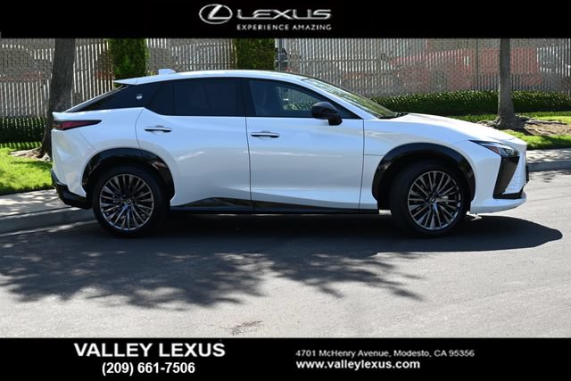 Certified 2025 Lexus RZ 300e w/ Accessory Package (Z1) FWD image 3