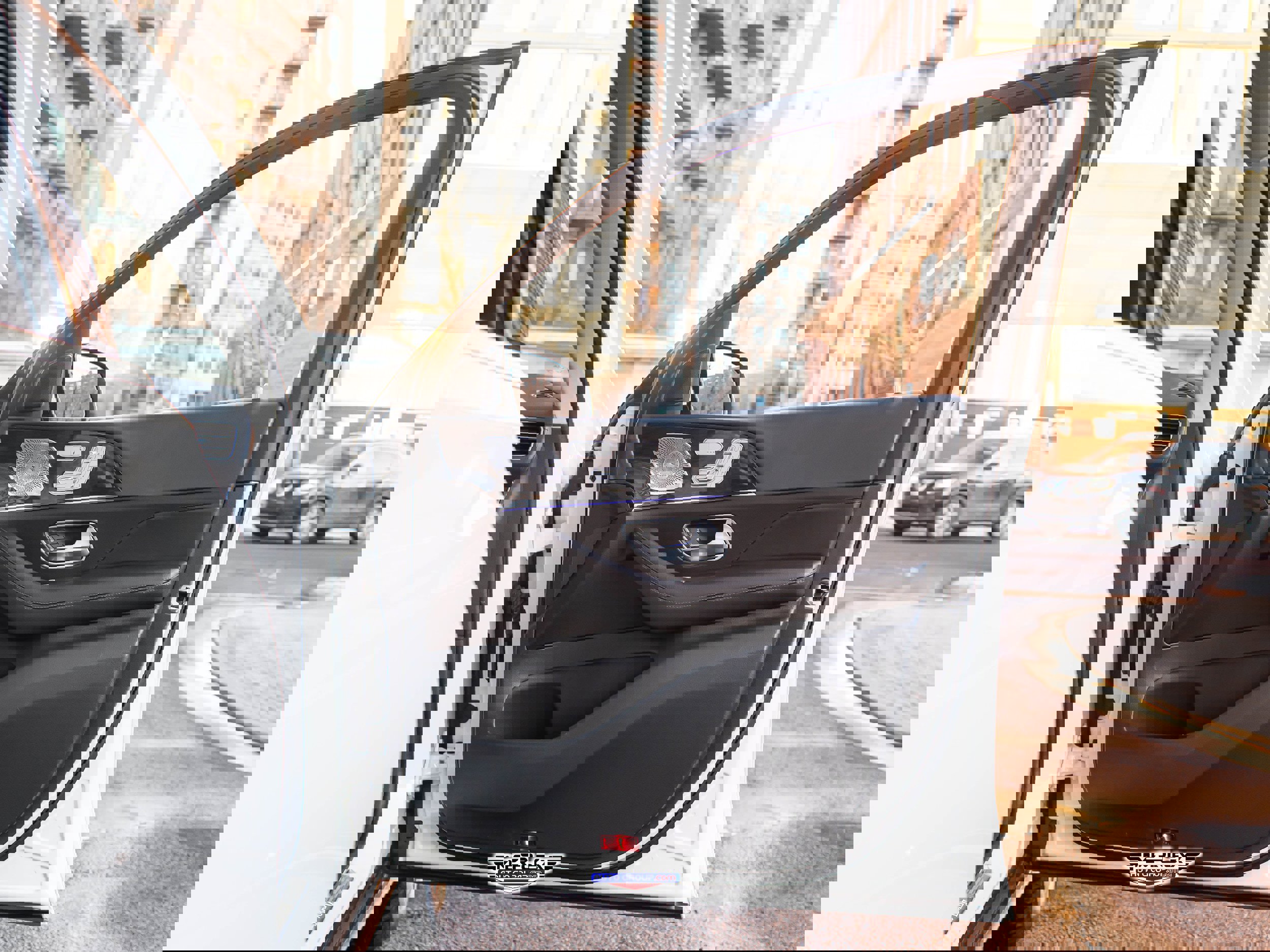 Used 2020 Mercedes-Benz GLS 450 4MATIC image 46