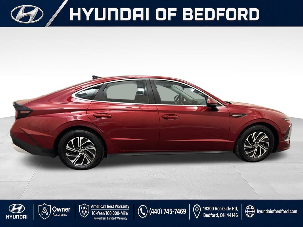 Used 2026 Hyundai Sonata Blue FWD image 4