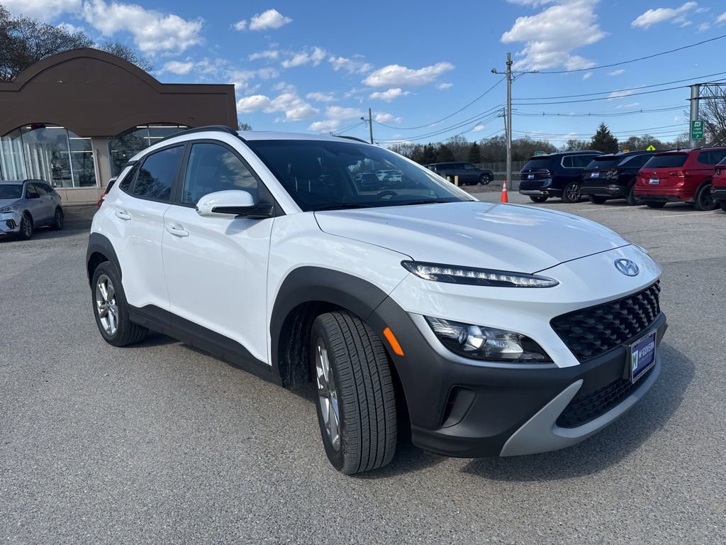 Used 2023 Hyundai Kona SEL w/ Convenience Package AWD/4WD image 3