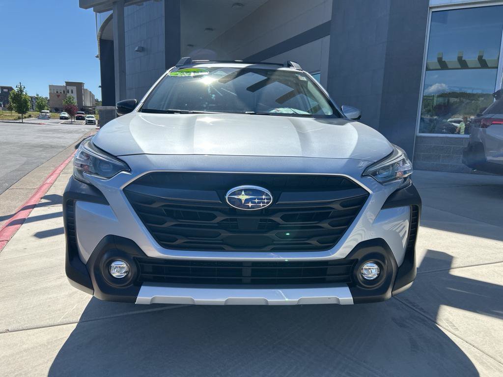 Certified 2023 Subaru Outback Limited AWD/4WD image 3