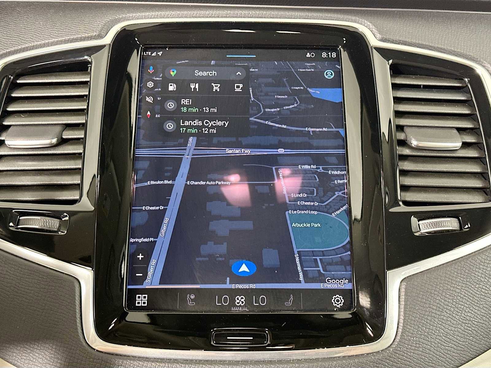 Used 2025 Volvo XC90 B5 Plus image 14