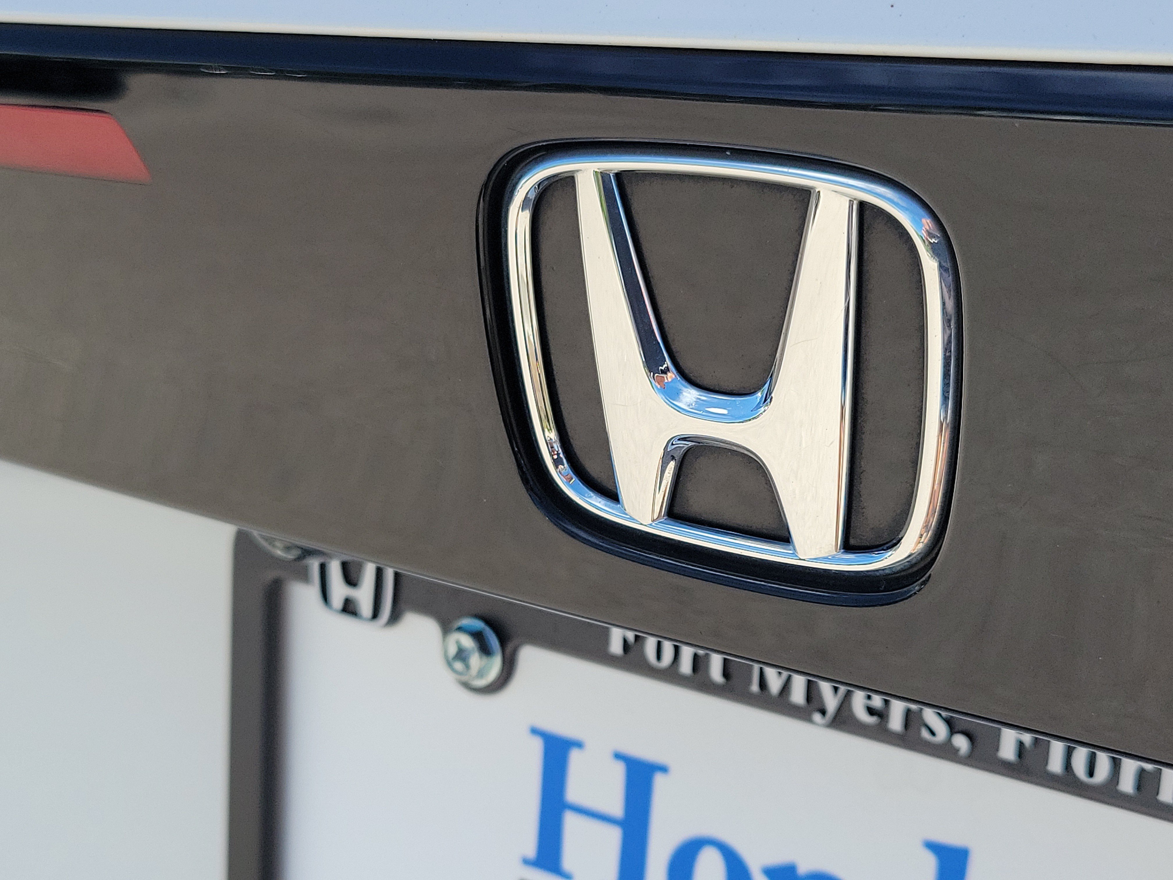 Used 2024 Honda Accord EX image 8