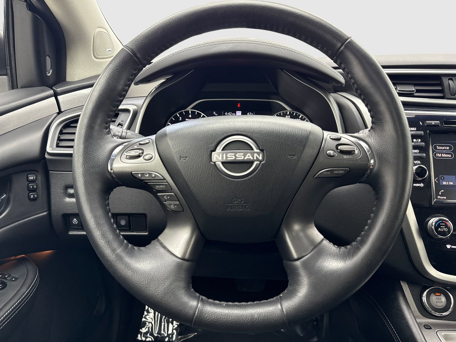 Used 2023 Nissan Murano SL w/ SL Moonroof Package image 19