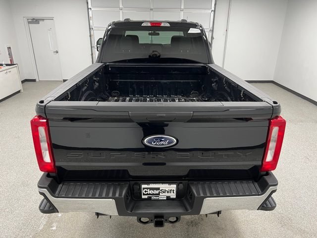 Used 2023 Ford F250 XLT w/ Camper Package AWD/4WD image 9