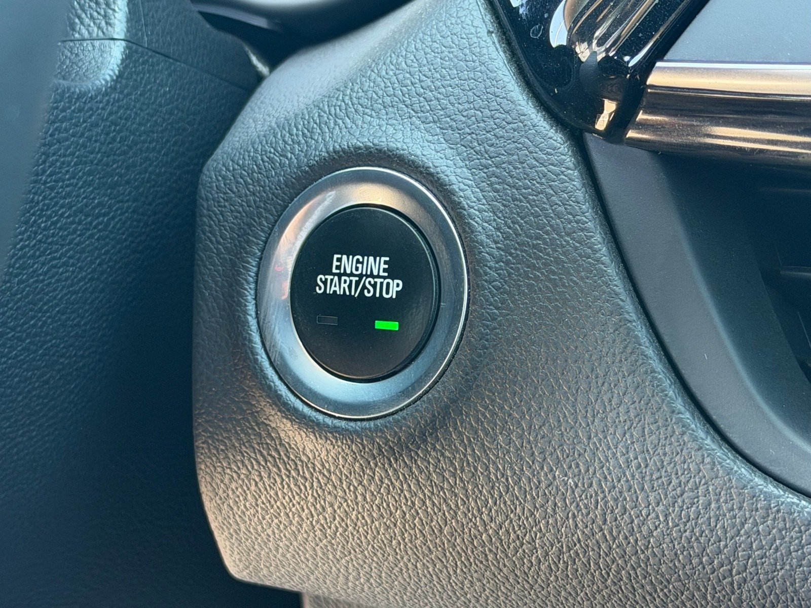 Used 2016 Buick Envision Premium AWD/4WD image 30