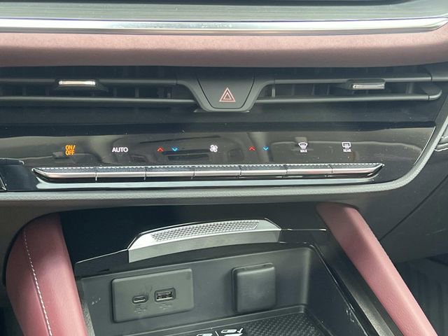 Used 2026 Buick Envision Sport Touring AWD/4WD image 27