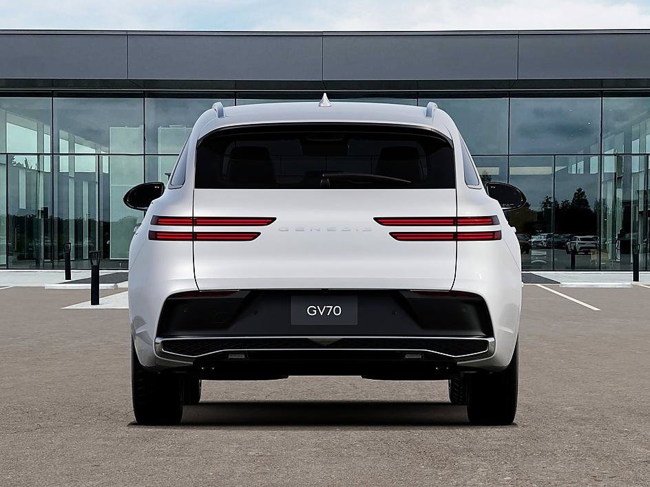 New 2027 Genesis GV70 2.5T AWD/4WD image 7