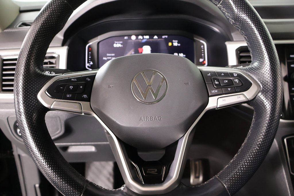 Used 2021 Volkswagen Atlas SEL R-Line image 3