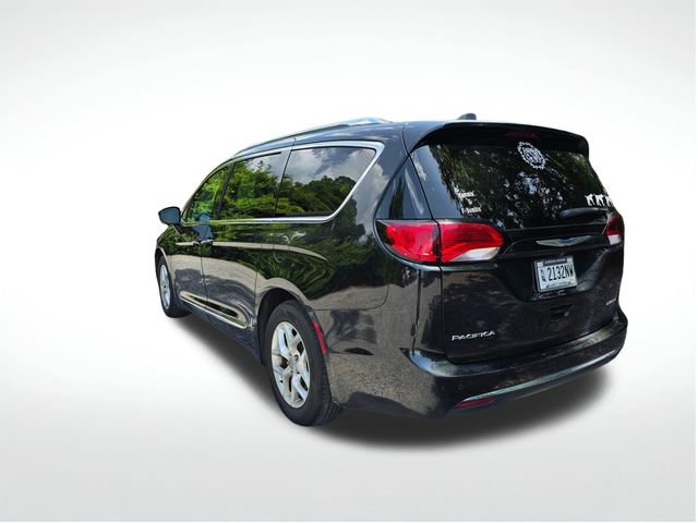 Used 2020 Chrysler Pacifica Limited FWD image 8