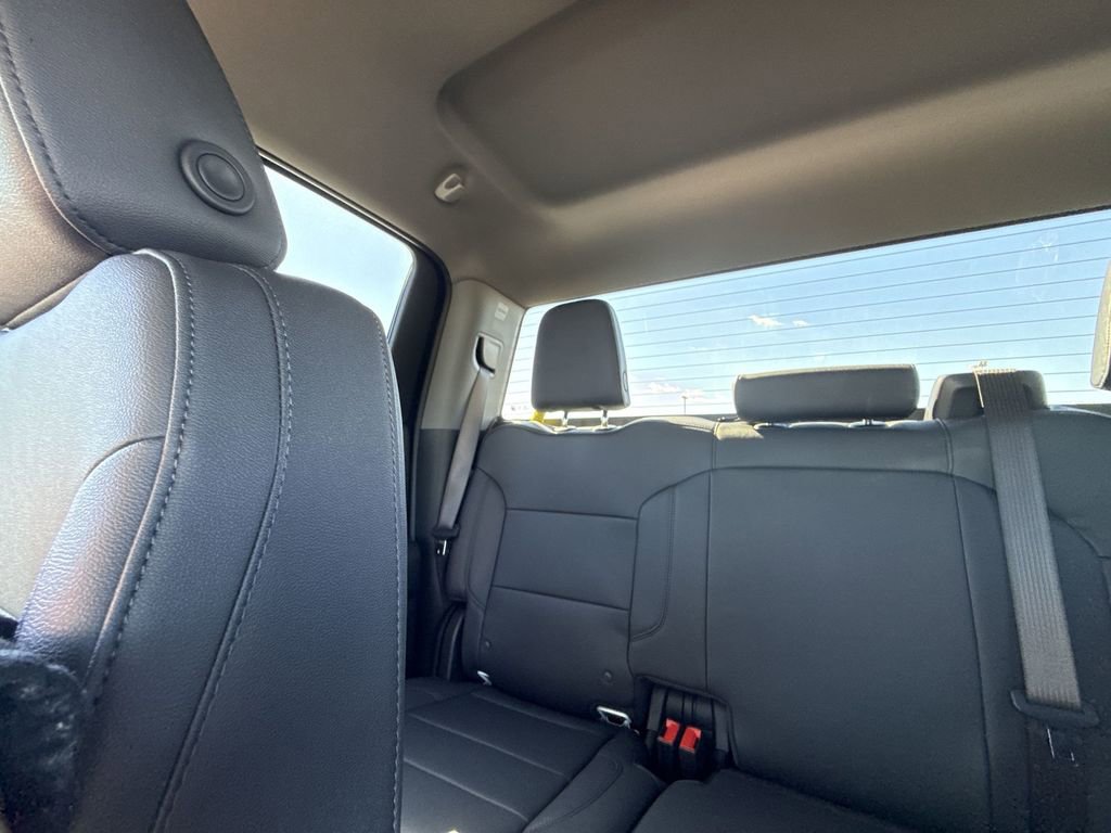 Certified 2025 GMC Sierra 1500 Pro w/ Pro Value Package image 12