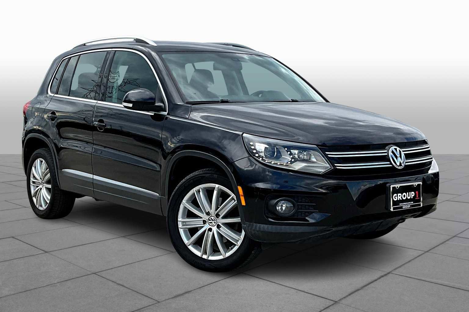 Used 2016 Volkswagen Tiguan SE image 3