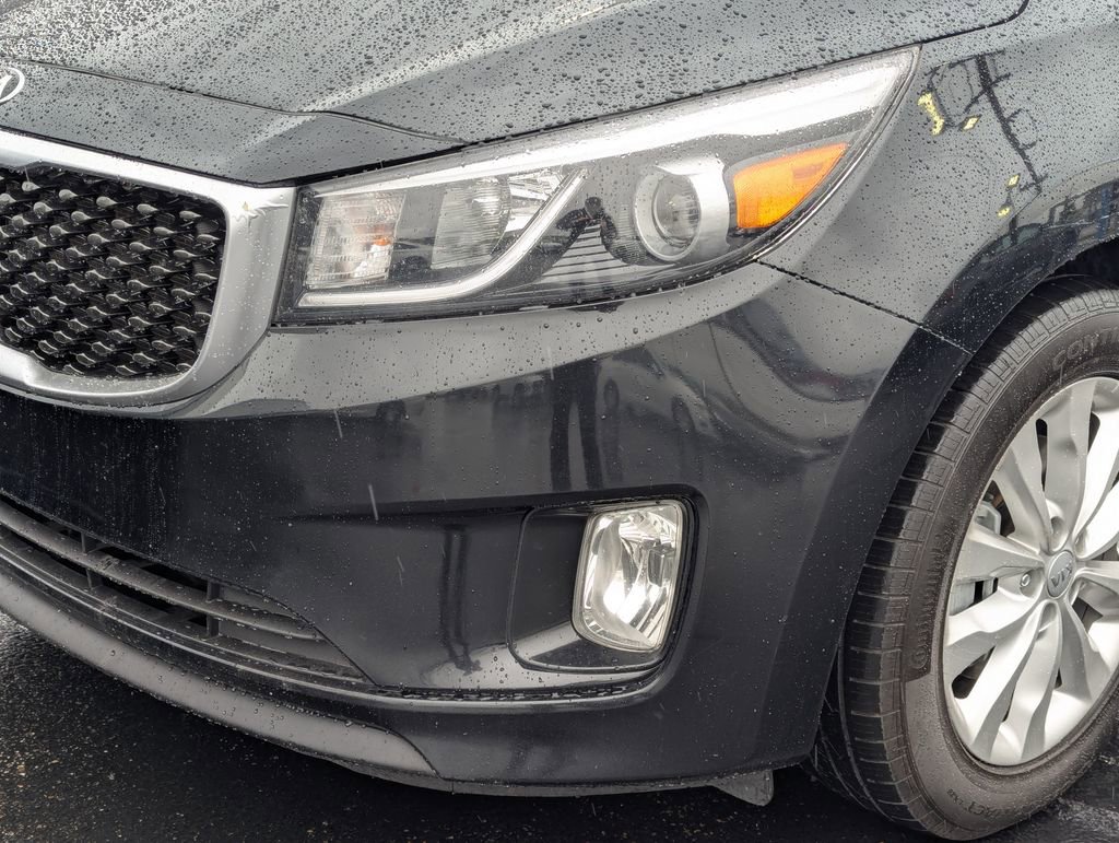 Used 2015 Kia Sedona EX FWD image 12