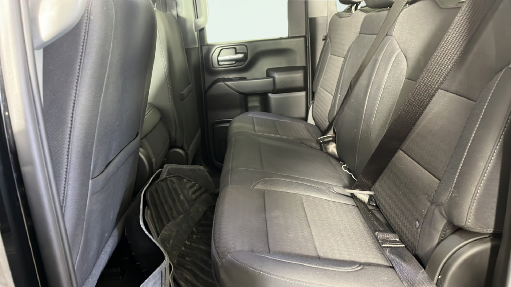 Used 2025 Chevrolet Silverado 2500 Custom w/ Custom Value Package AWD/4WD image 15