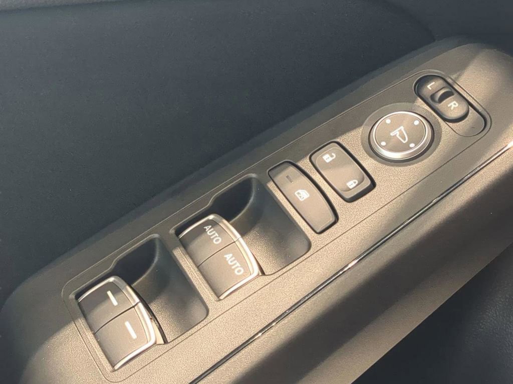 Used 2025 Honda Civic Type R image 19