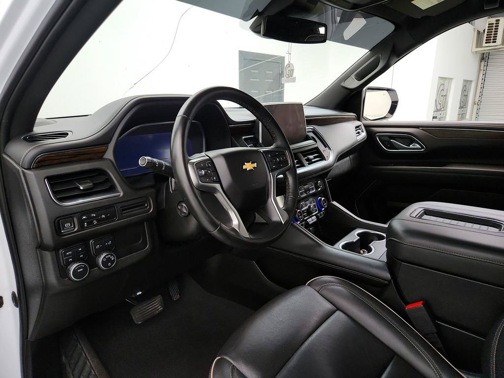 Used 2023 Chevrolet Tahoe Premier AWD/4WD image 13