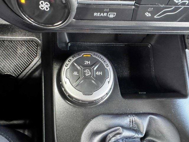 Used 2023 Ford Bronco Black Diamond AWD/4WD image 31