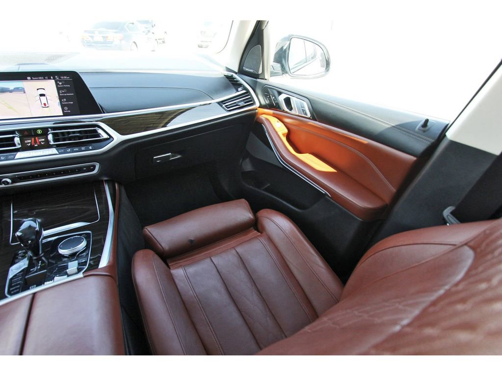 Used 2019 BMW X7 xDrive40i w/ Premium Package image 10