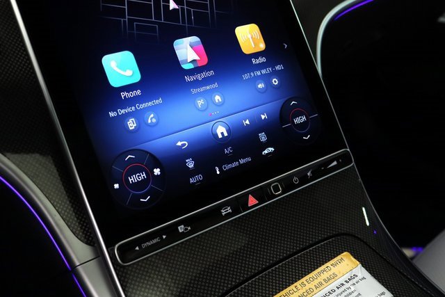 Certified 2025 Mercedes-Benz C 300 4MATIC Sedan image 28