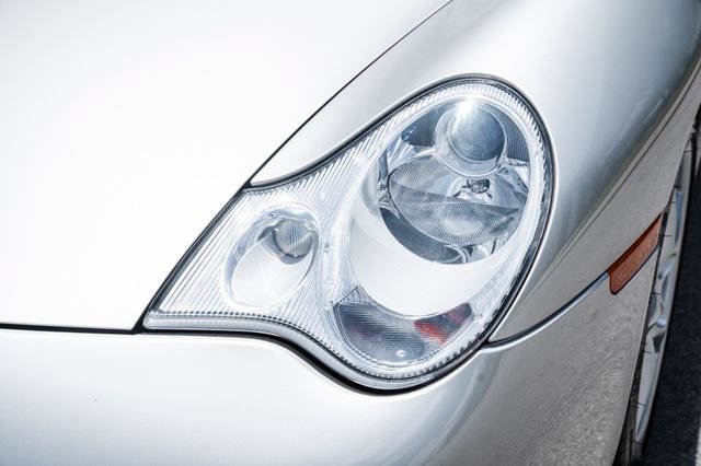 Used 2003 Porsche 911 Carrera RWD image 39